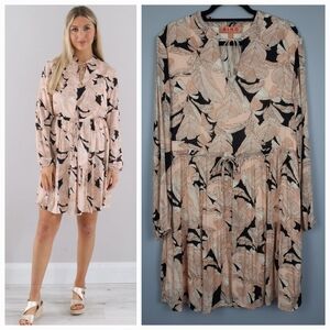 Rino & Pelle Savana Peach and Black Tropical Leaf Print Peasant Dress EU size 42